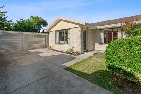Photo of property in 14 Resolution Place, Bryndwr, Christchurch, 8053