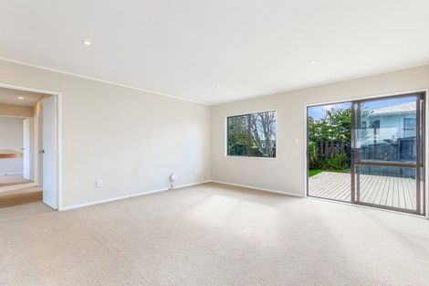 Photo of property in 2b Kintara Drive, Massey, Auckland, 0614