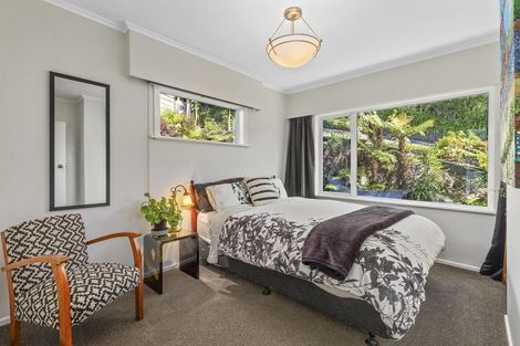 Photo of property in 50 Spencer Street, Crofton Downs, Wellington, 6035