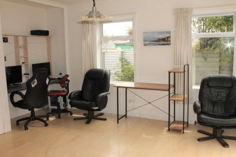 Photo of property in 156 Queen Street, Westport, 7825