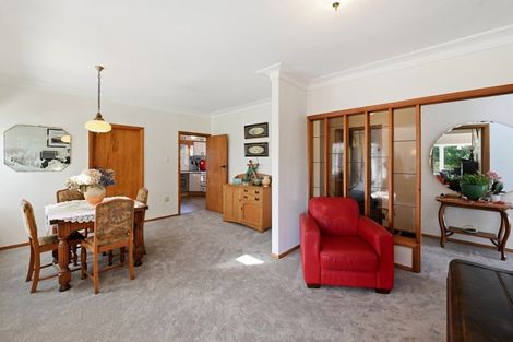 Photo of property in 22 Selwyn Road, Lynmore, Rotorua, 3010