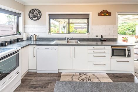 Photo of property in 10 Kakaho Drive, Tawhero, Whanganui, 4501