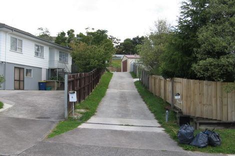Photo of property in 5 Landsdale Place, Massey, Auckland, 0614