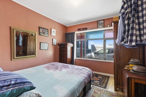 Photo of property in 68 Lyall Parade, Lyall Bay, Wellington, 6022