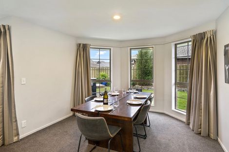 Photo of property in 433 Mairehau Road, Parklands, Christchurch, 8083