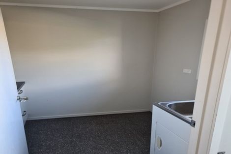 Photo of property in 42a Sunset Road, Unsworth Heights, Auckland, 0632