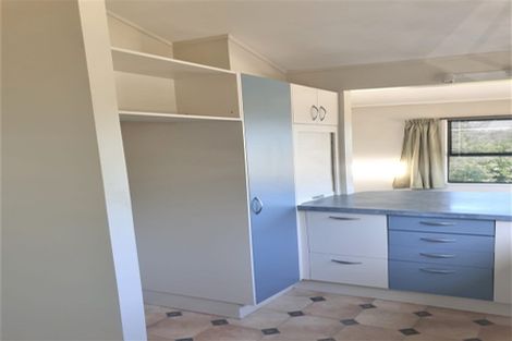 Photo of property in 38 Tree View Avenue, Glenfield, Auckland, 0629