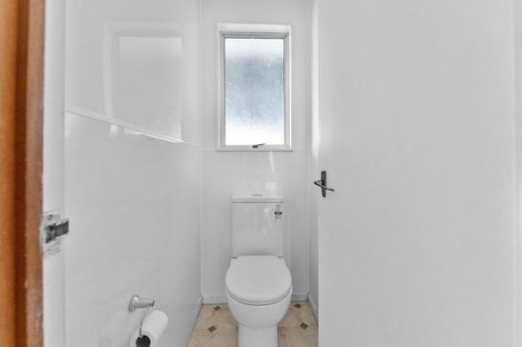 Photo of property in 71 Dorset Avenue, Lynmouth, New Plymouth, 4310