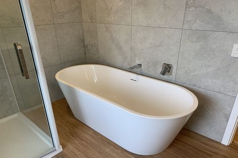 Photo of property in 1 Rhodes Street, Seaview, Timaru, 7910