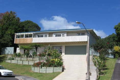 Photo of property in 11 Hague Place, Birkenhead, Auckland, 0626