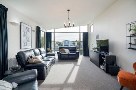 Photo of property in 19 Helmsdale Street, Waverley, Invercargill, 9810