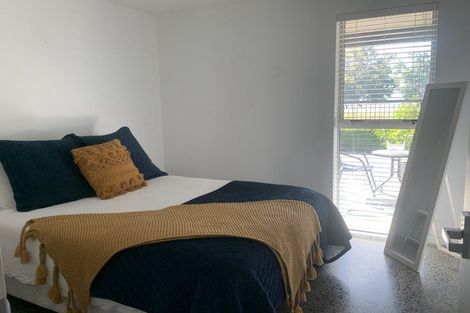 Photo of property in Bayview Apartments, 362 Lake Terrace, Two Mile Bay, Taupo, 3330