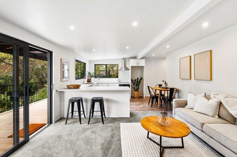 Photo of property in 25 Main Street, Hospital Hill, Napier, 4110