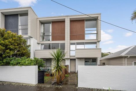 Photo of property in Altar Apartments, 13/120 Rintoul Street, Newtown, Wellington, 6021