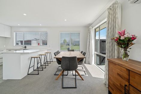 Photo of property in 14 Park Lane, Rolleston, 7614