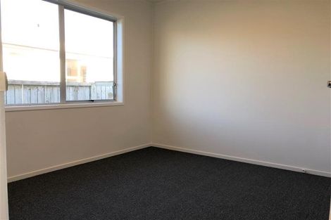 Photo of property in 1/47 Moire Road, Massey, Auckland, 0614