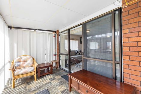 Photo of property in 2/7 Menary Street, Papakura, 2110