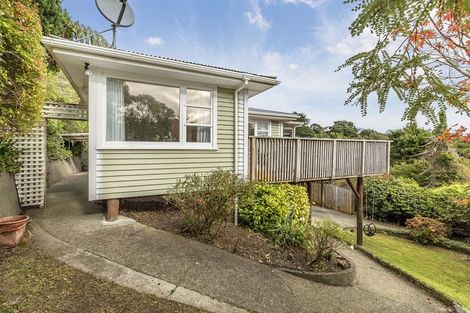 Photo of property in 44 Acheron Road, Paremata, Porirua, 5026