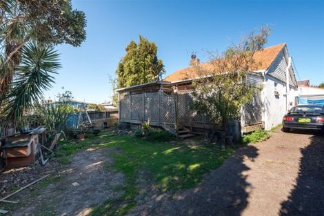 Photo of property in 119 Mcleod Road, Te Atatu South, Auckland, 0610