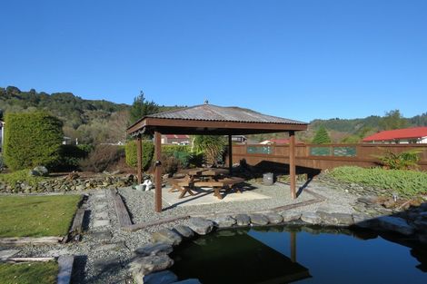 Photo of property in 32- 34 Coal Street, Reefton, 7830