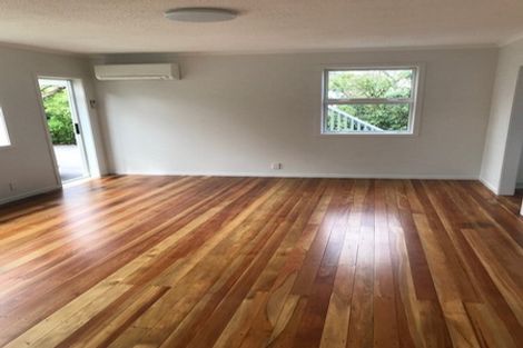 Photo of property in 2/74 Creswick Terrace, Northland, Wellington, 6012