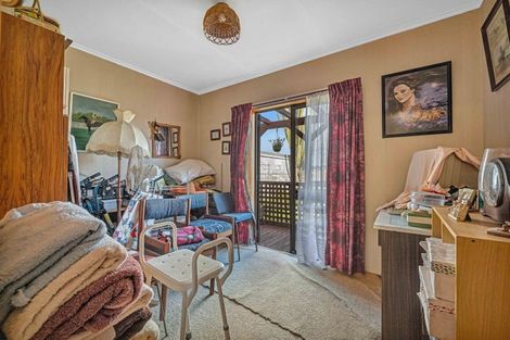 Photo of property in 18 Belair Avenue, Blagdon, New Plymouth, 4310