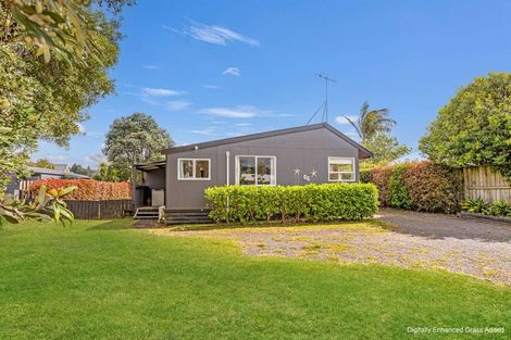 Photo of property in 106 Mckellar Place, Whangamata, 3620