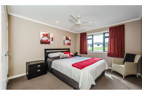 Photo of property in 7 Oldfield Court, Huntington, Hamilton, 3210