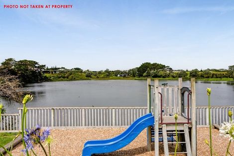 Photo of property in 15 Tasman Street, Opunake, 4616