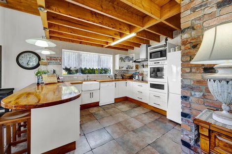 Photo of property in 9 Elizabeth Grove, Stratford, 4332