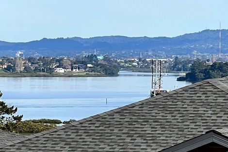 Photo of property in 25/1 Scott Road, Hobsonville, Auckland, 0616