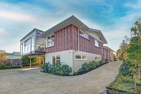 Photo of property in 19 Tregarth Street, Saint Johns Hill, Whanganui, 4501