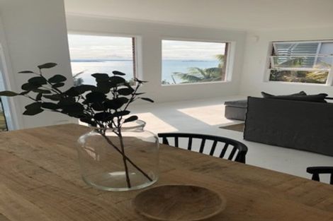 Photo of property in 4/64 Seacliffe Avenue, Belmont, Auckland, 0622