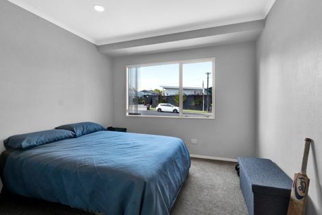 Photo of property in 301 Huatoki Street, Upper Vogeltown, New Plymouth, 4310
