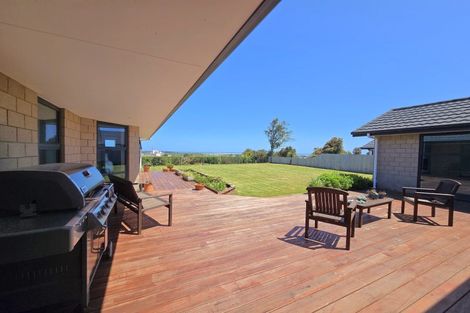 Photo of property in 13 Racecourse Terrace Rise, Hokitika, 7882