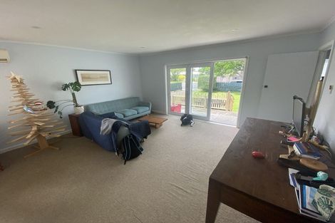 Photo of property in 2/21 Wedgwood Avenue, Mangere East, Auckland, 2024