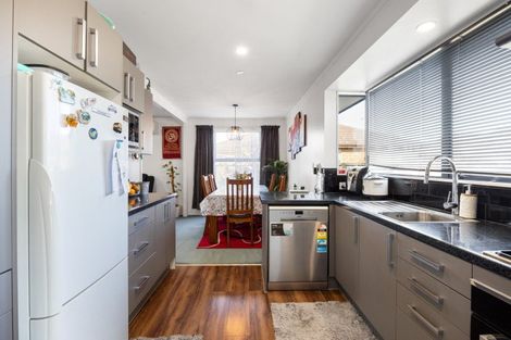 Photo of property in 5 Rachel Place, Dinsdale, Hamilton, 3204