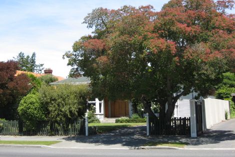 Photo of property in 244 Edgeware Road, Edgeware, Christchurch, 8013