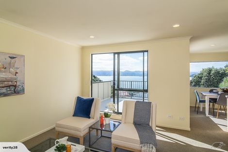 Photo of property in 3/19 Onslow Road, Khandallah, Wellington, 6035
