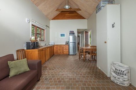 Photo of property in 10 Miller Street, Otane, 4202