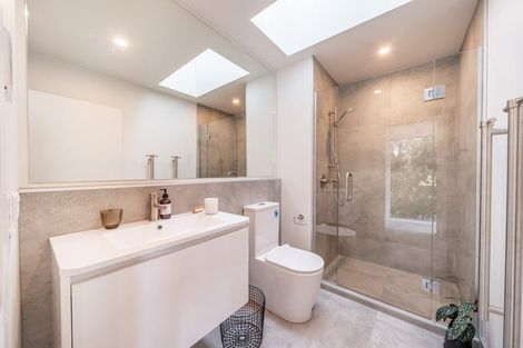 Photo of property in 6/1 Nikau Grove, Woburn, Lower Hutt, 5010