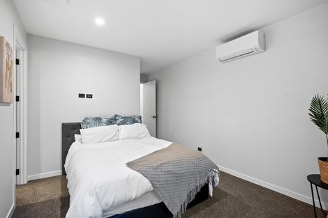 Photo of property in 2a Roland Road, Greenhithe, Auckland, 0632