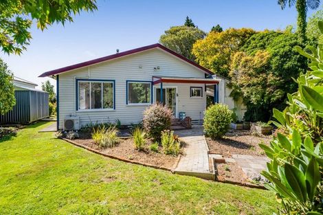 Photo of property in 25 Portia Street, Stratford, 4332