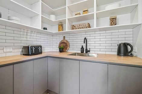 Photo of property in 96 Stationmasters Way, Prebbleton, 7604