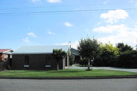 Photo of property in 19 Market Street, Leeston, 7632