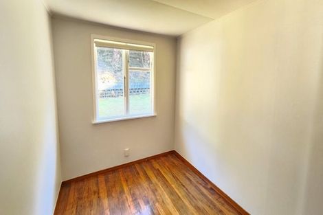 Photo of property in 12 Regent Place, Blagdon, New Plymouth, 4310