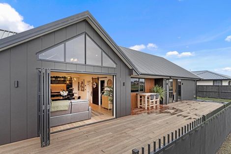 Photo of property in 38 Stationmasters Way, Prebbleton, 7604