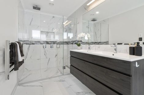 Photo of property in 36 Manhattan Rise, Orewa, 0931