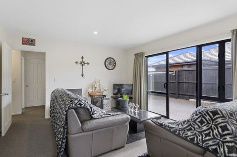 Photo of property in 77 Grafton Street, Waltham, Christchurch, 8011