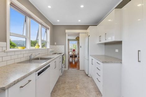 Photo of property in 14 Norwich Street, Wadestown, Wellington, 6012